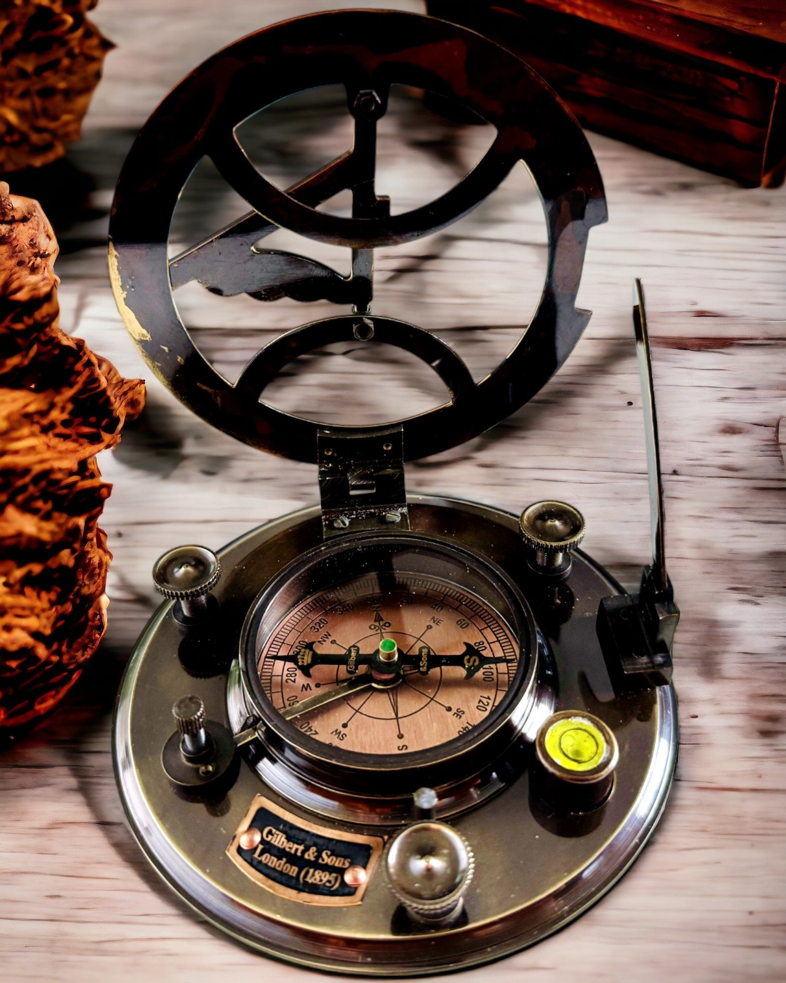 Antiker Premium-Navigationskompass mit Gravurmöglichkeit – Handgefertigt
