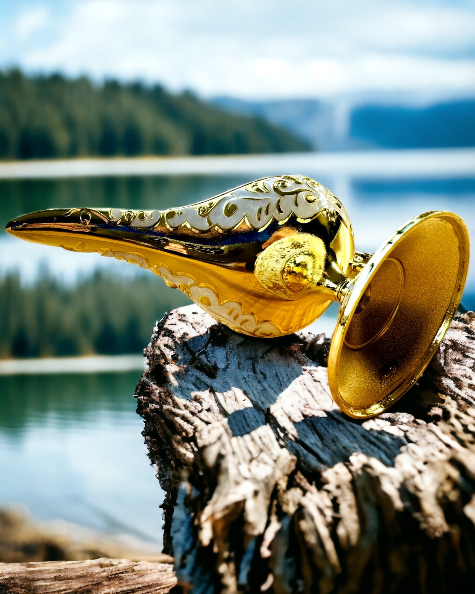 Magische Lampe von Aladin mit Gravuroption - Weißer Variante, durchzogen mit Gold