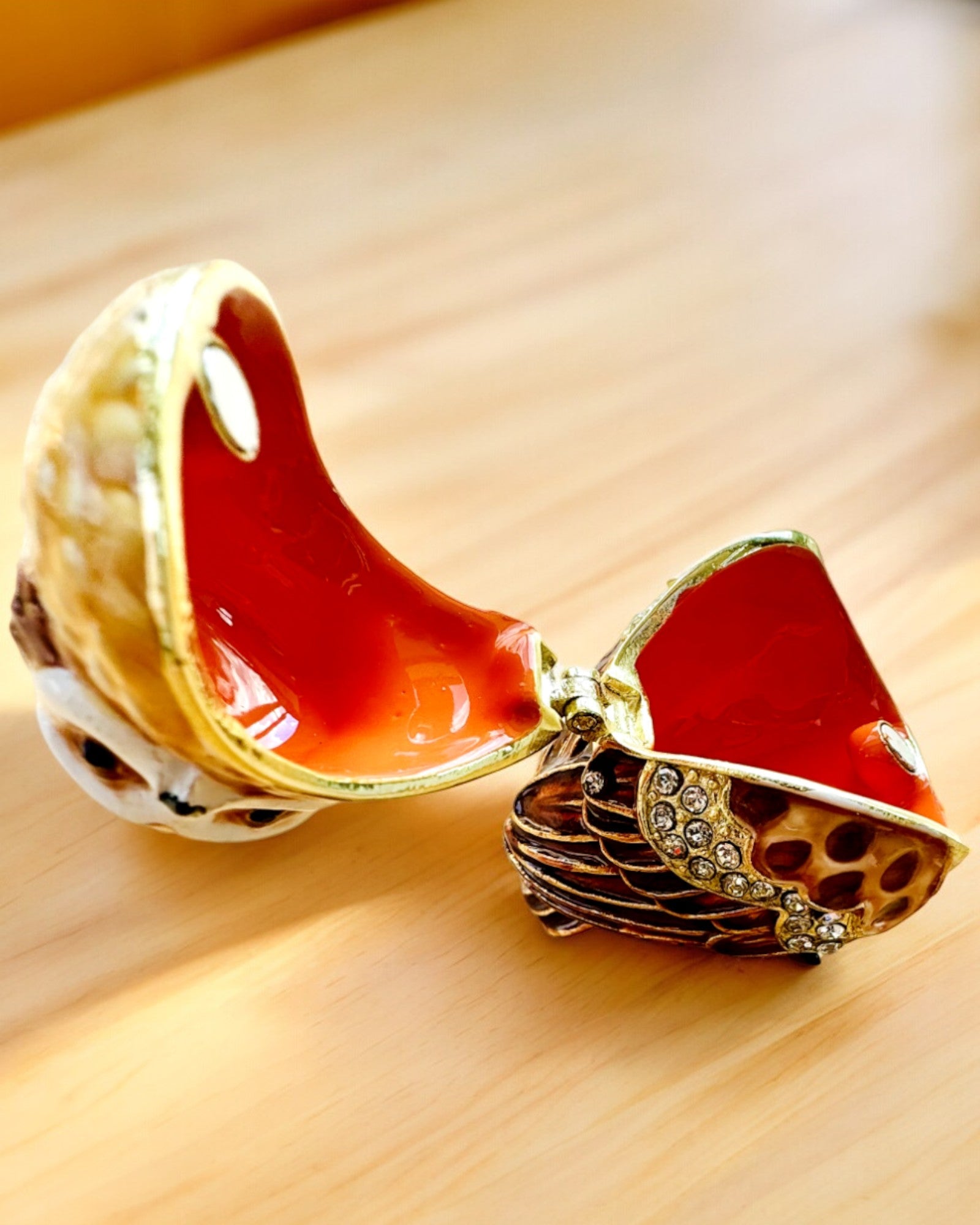 Charmante Eule mit Kristallen - Schmuckversteck mit Personalisierung durch Gravur, Geschenk