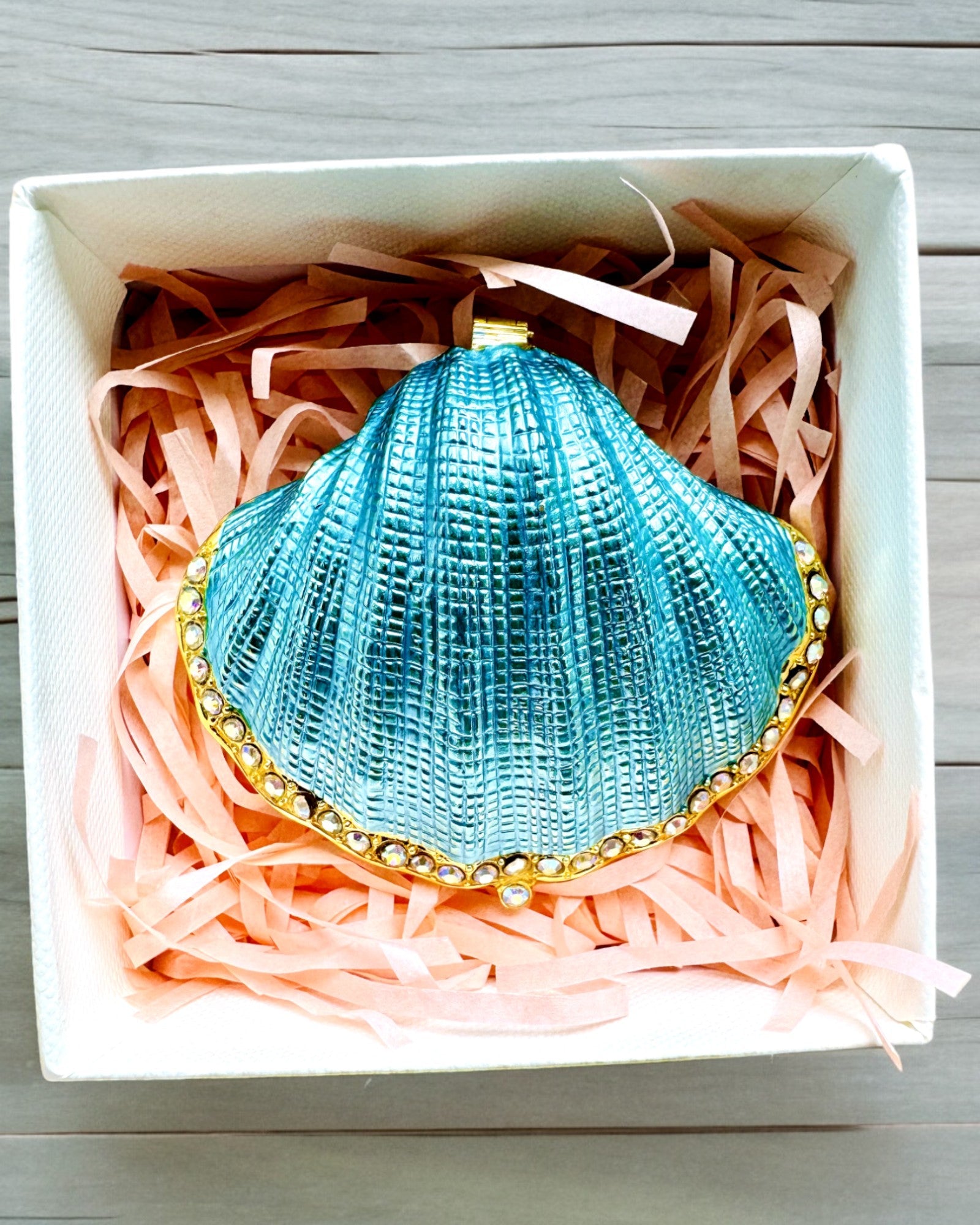 Schatzkammer der Erinnerungen Muschel - Schmuckversteck mit Personalisierung durch Gravur, Geschenk