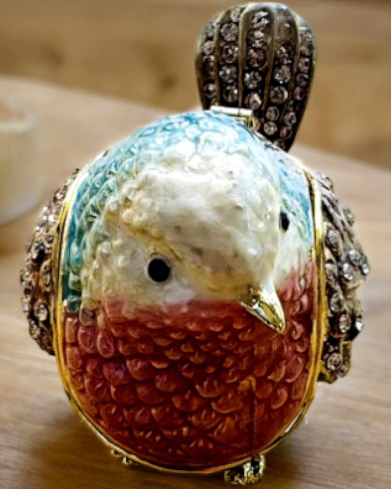 Bunter Spatz mit Gravur - Zauberhaftes Versteck für Schätze