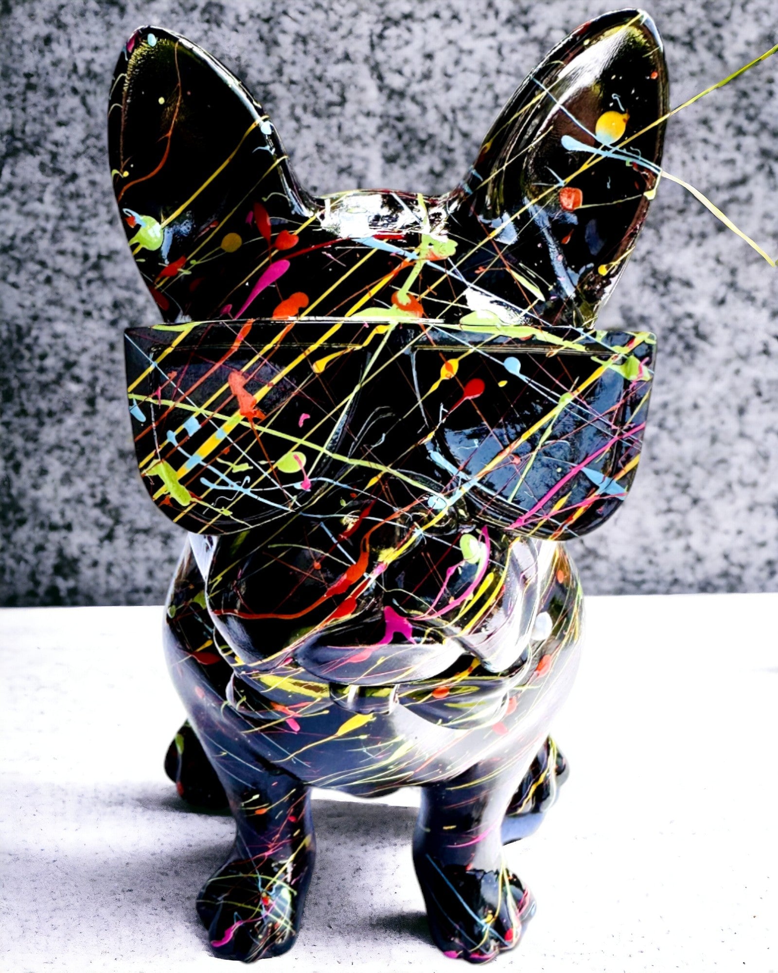 Kolorowy Psiak Artystyczny - Handbemalter Französischer Bulldogge, Personalisierung mit Gravur, ideal als Geschenk