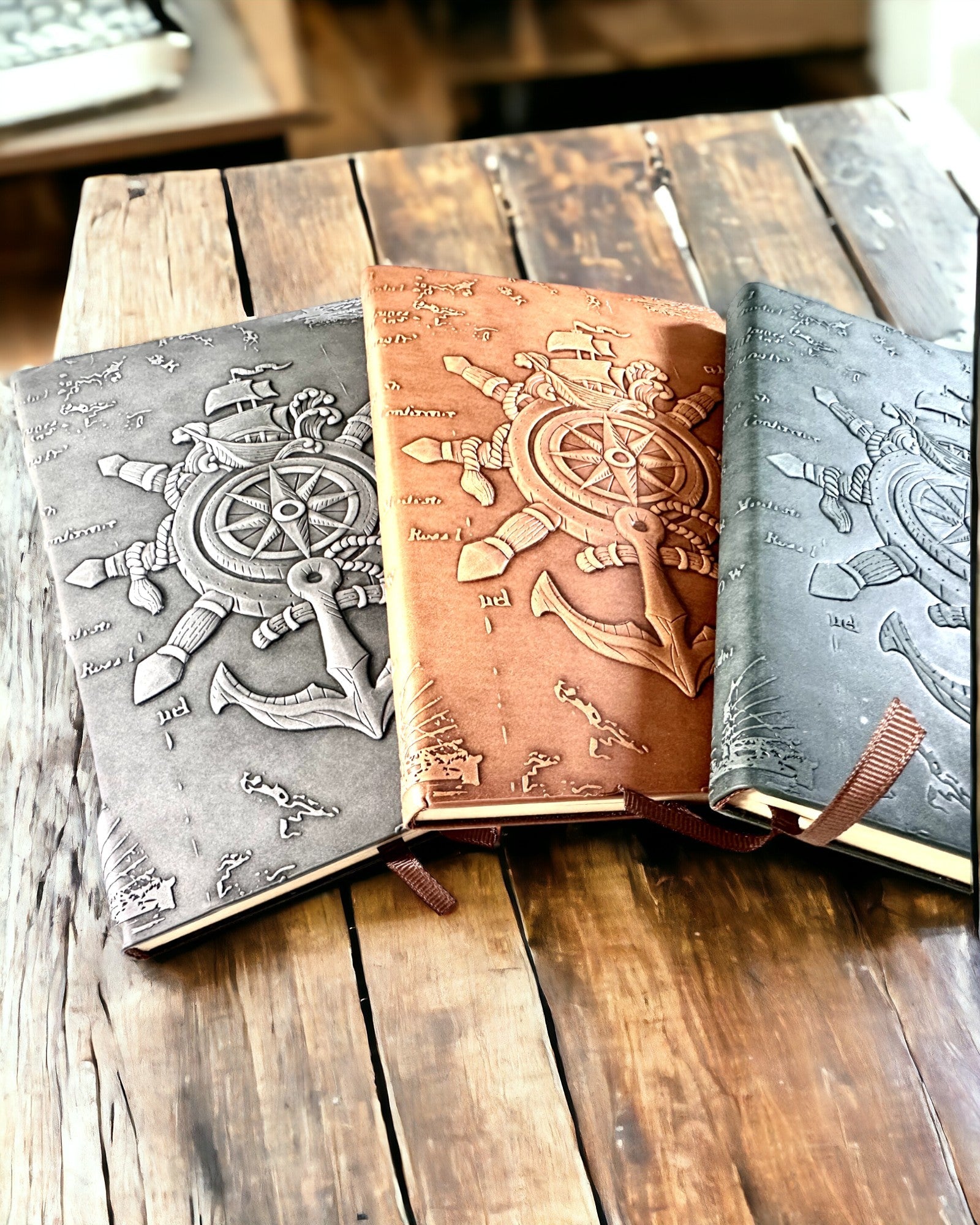 Notizbücher mit Segelmotiv „Nautica“ mit Personalisierungsoption durch Gravur, als Geschenk