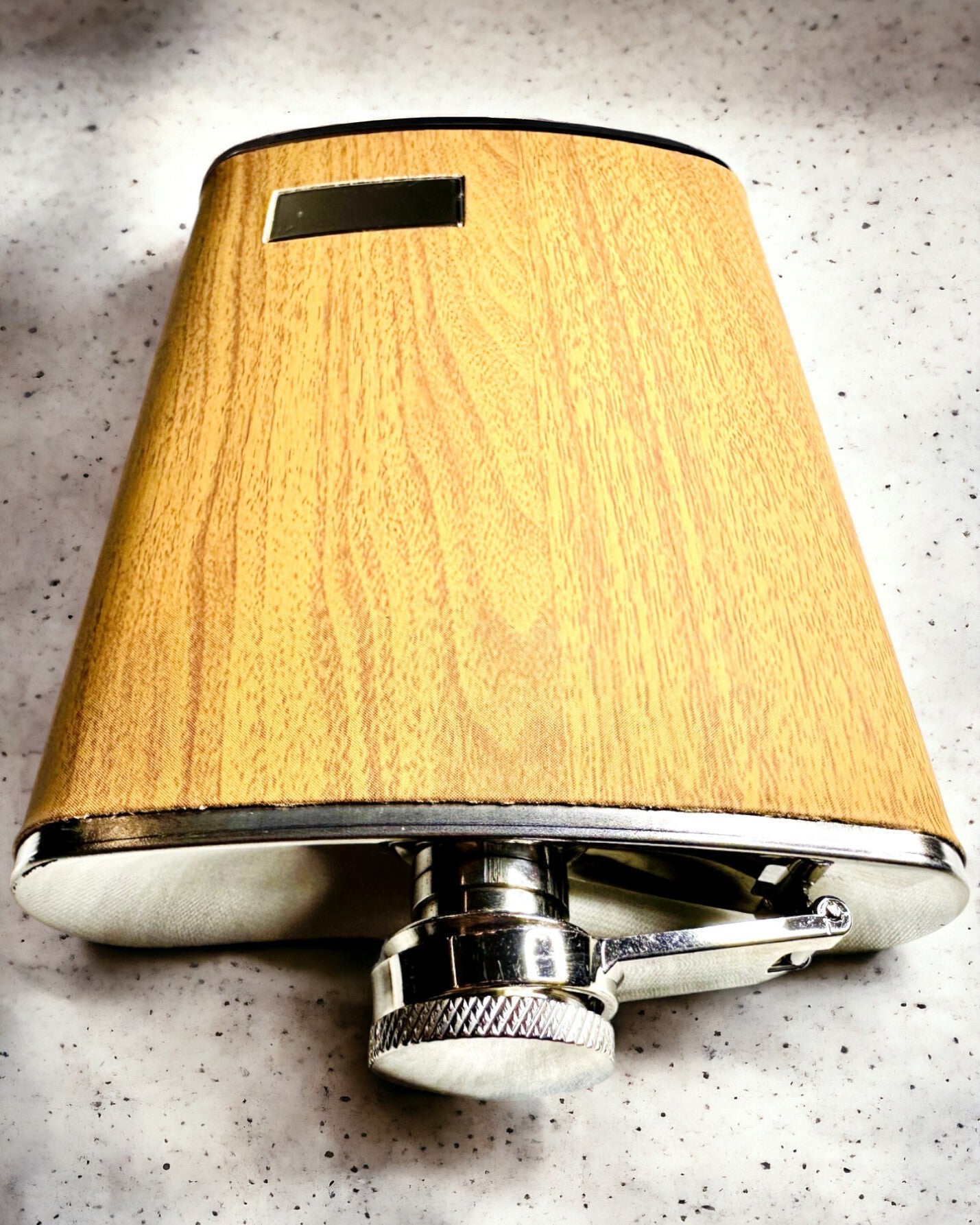 Holzset "Piersiówka Elegance" mit Gravurpersonalisierungsmöglichkeit