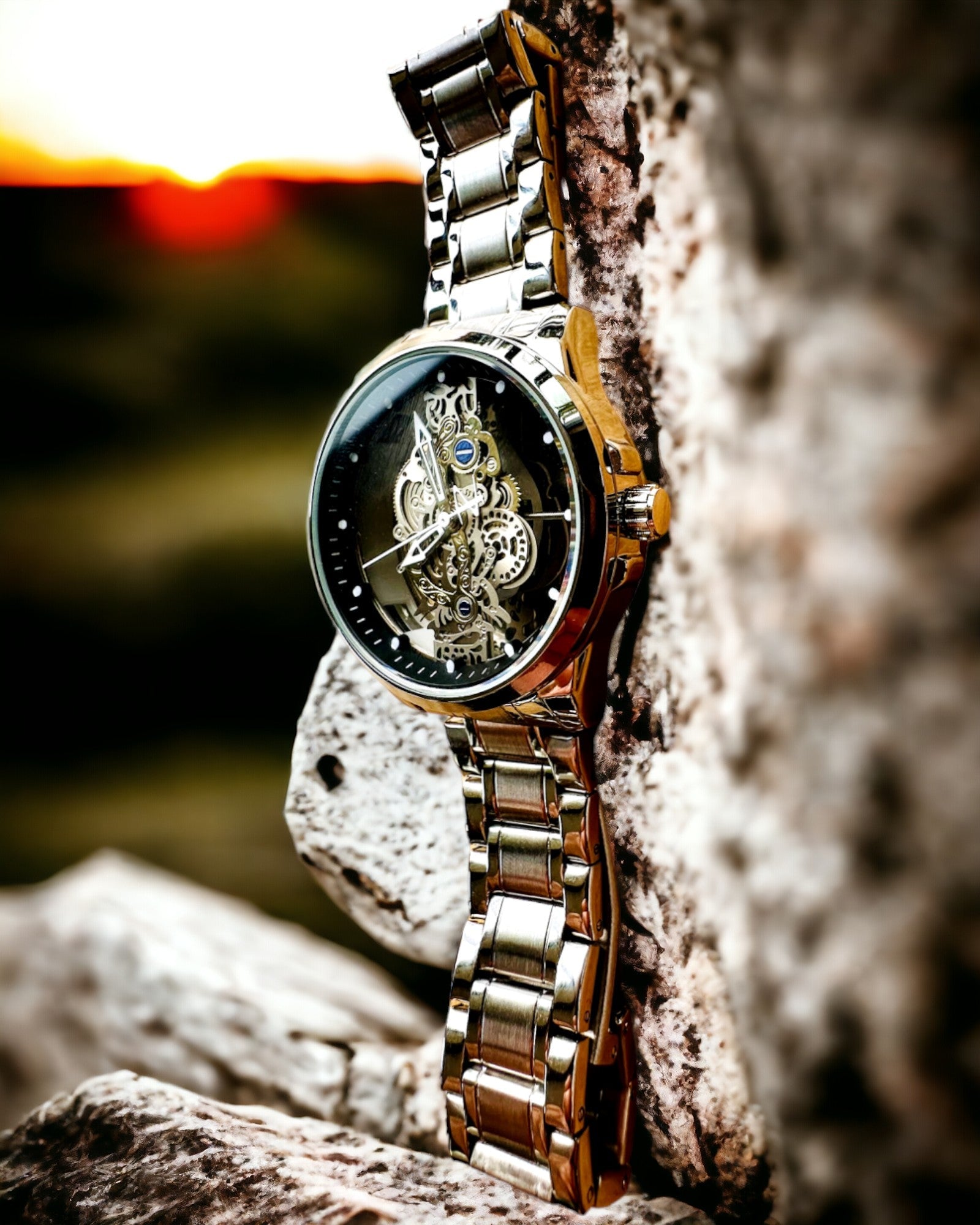 Elegante Herrenuhr KIMSDUN Prestige Transparentes Uhrwerk und Sportliche Eleganz, personalisierbar mit Gravur