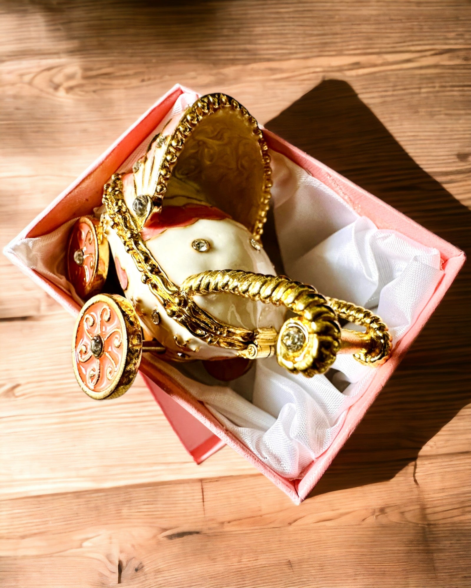 Kleiner Märchenwagen für Schmuck, Schätze - Königliche Eleganz, Personalisierung mit Gravur