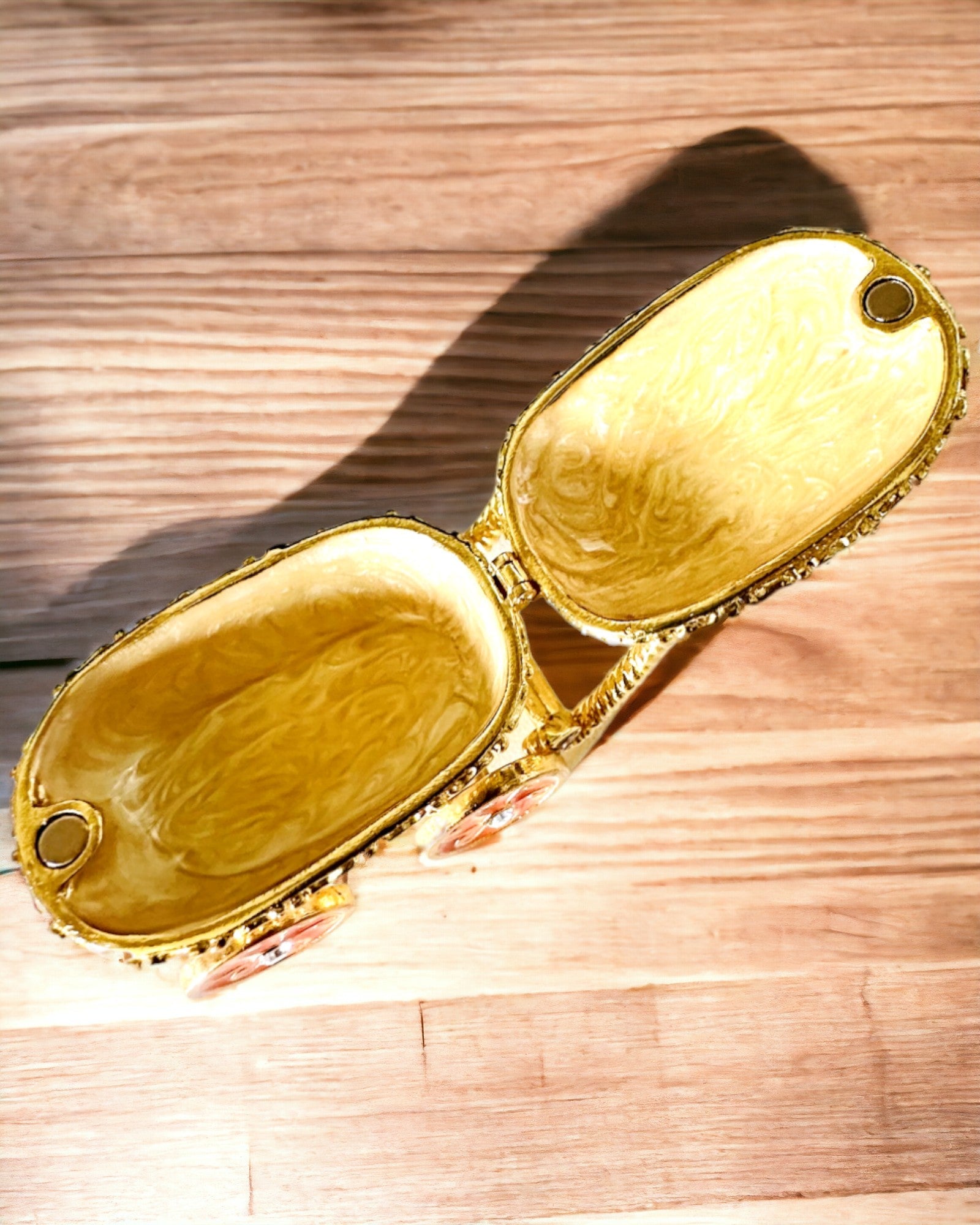 Kleiner Märchenwagen für Schmuck, Schätze - Königliche Eleganz, Personalisierung mit Gravur