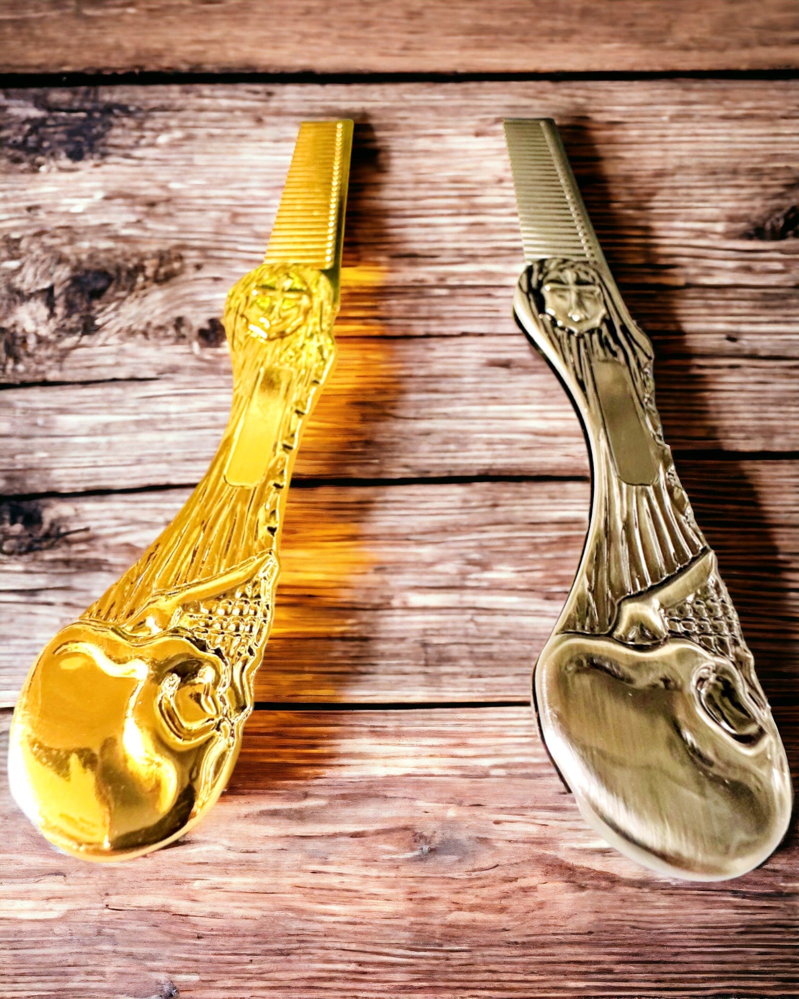 Mystic Skull Comb - Premium-Kamm, Personalisierung mit Gravur möglich