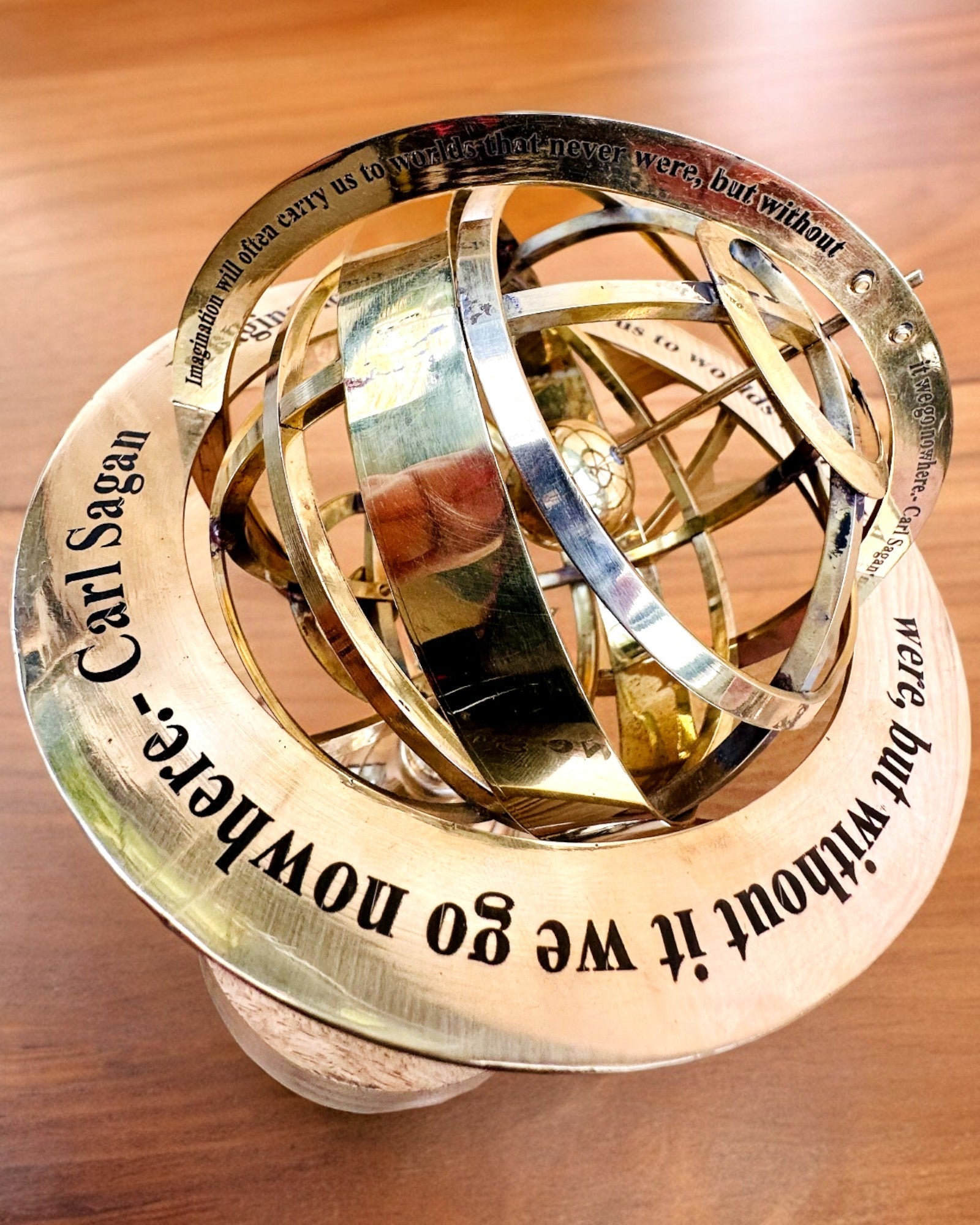 Astrolabium Artis - Handgefertigt mit Gravuroption, Dekoration für das Büro, Premium