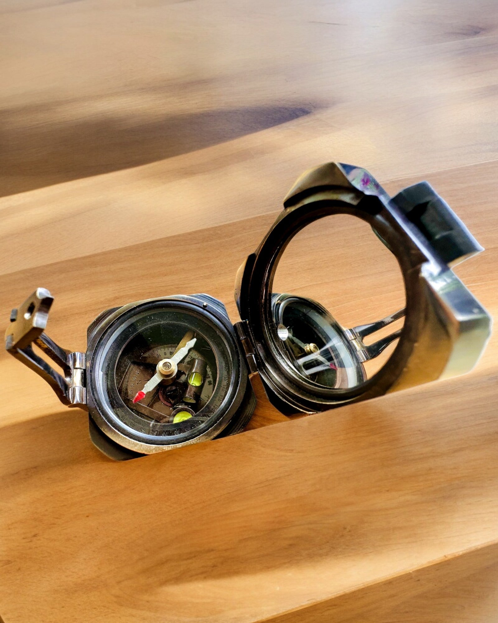 Solider, Premium-Kapitänskompass „Navigator“ - mit der Option zur Personalisierung durch Gravur