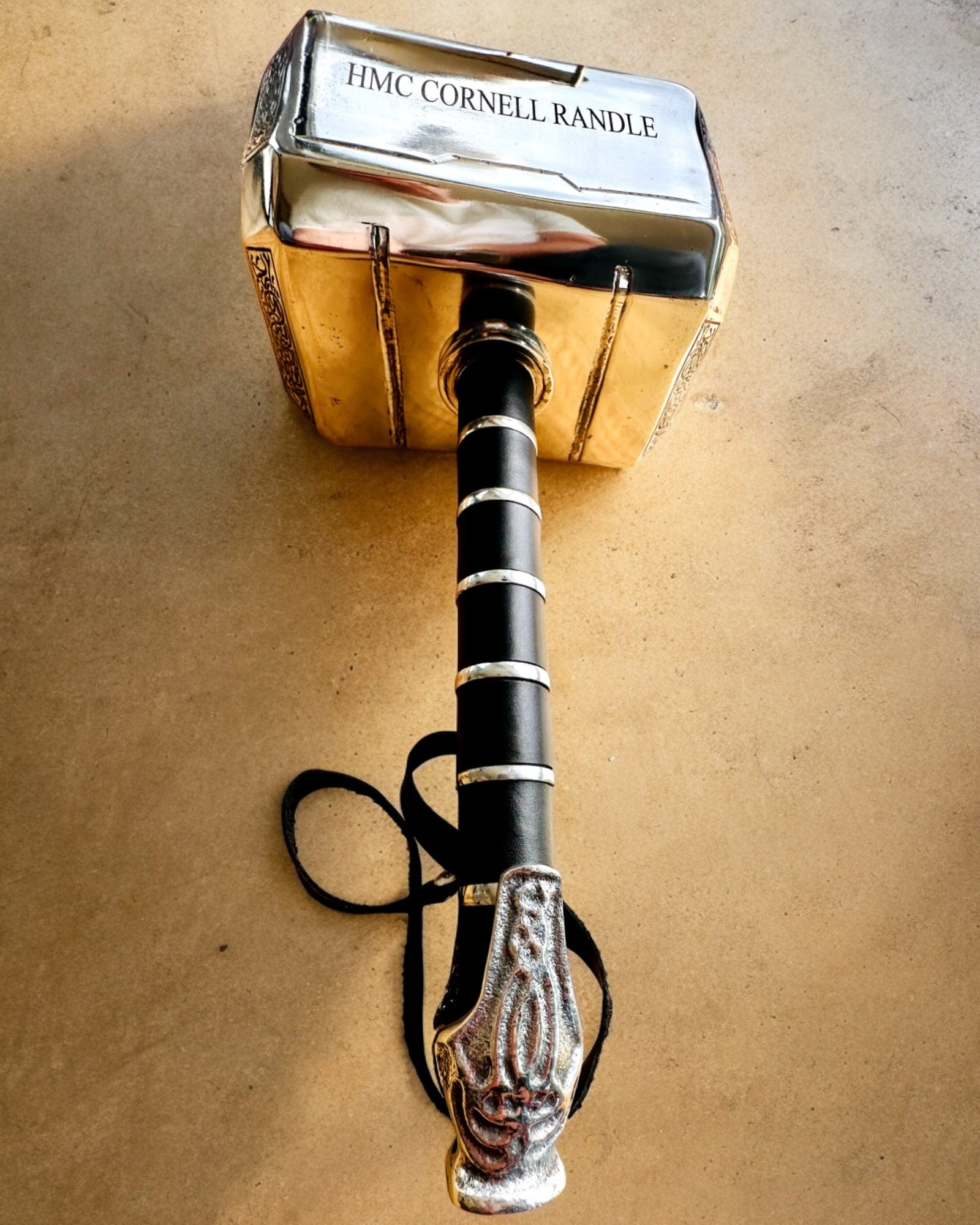 Thors Hammer "Chief" - Handgefertigter Handwerkshammer, Personalisierung mit Gravur als Geschenk