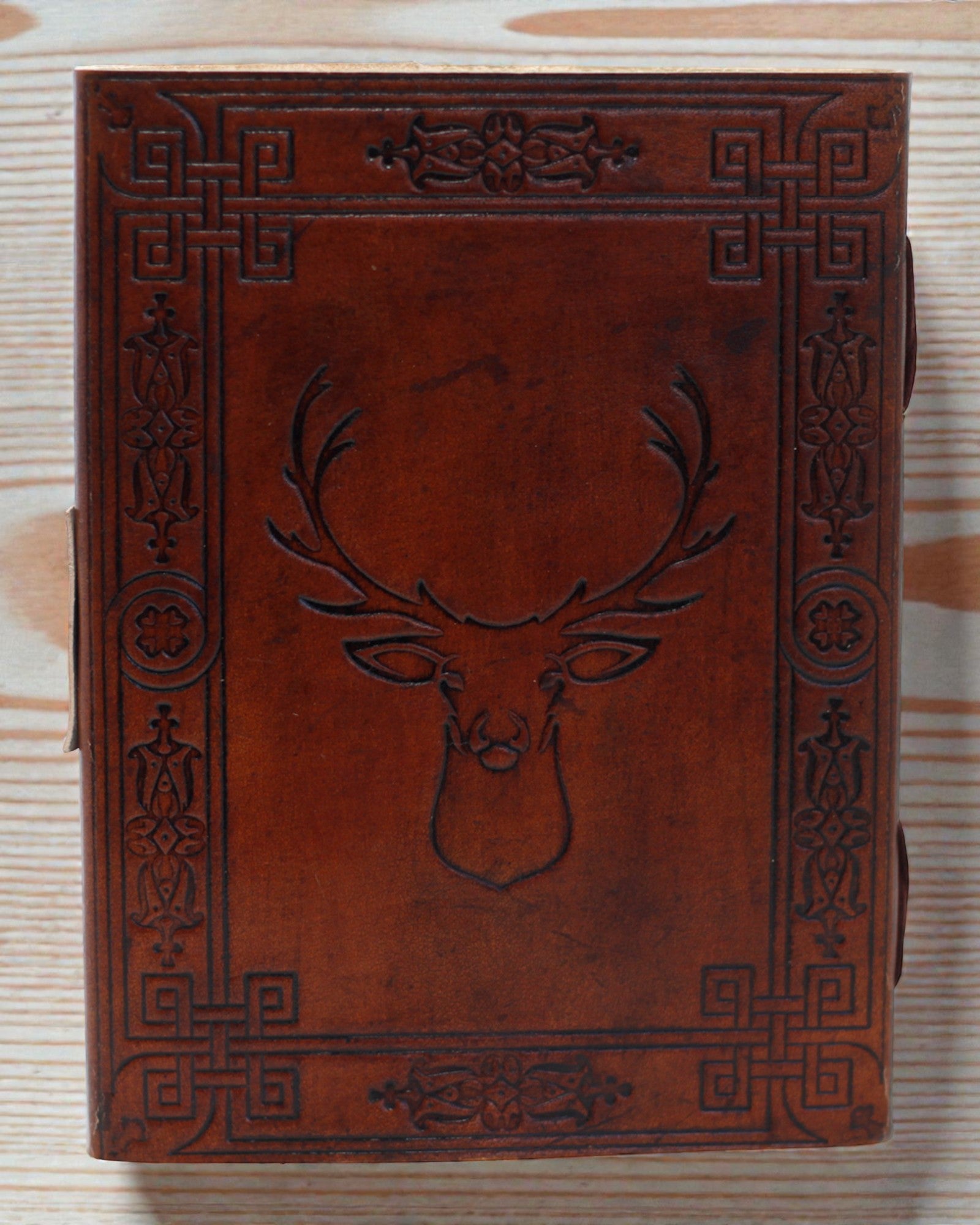 Cervus Spirit – Ledernotizbuch mit Hirschmotiv