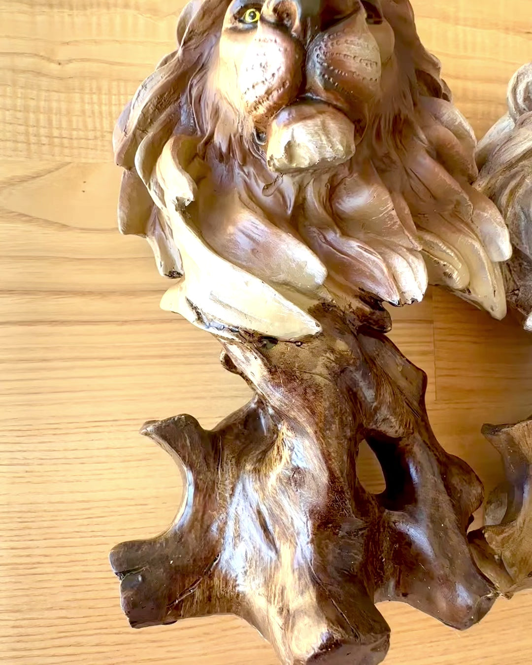 Löwenmut Figur aus Harz, 28 cm Höhe, mit Gravuroption als Geschenk