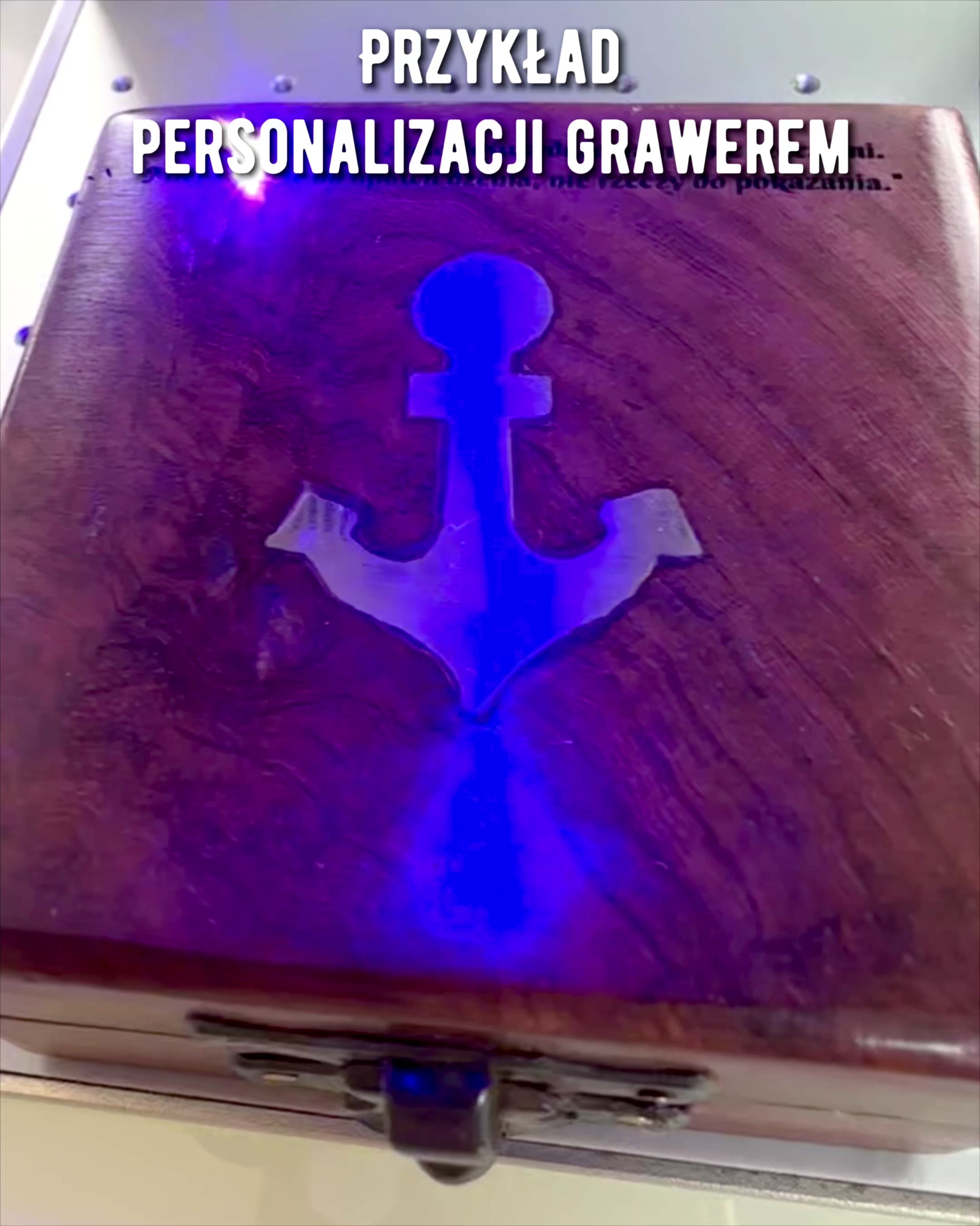 Holzkiste für Kompass "Navigator" - Möglichkeit zur Personalisierung mit Gravur