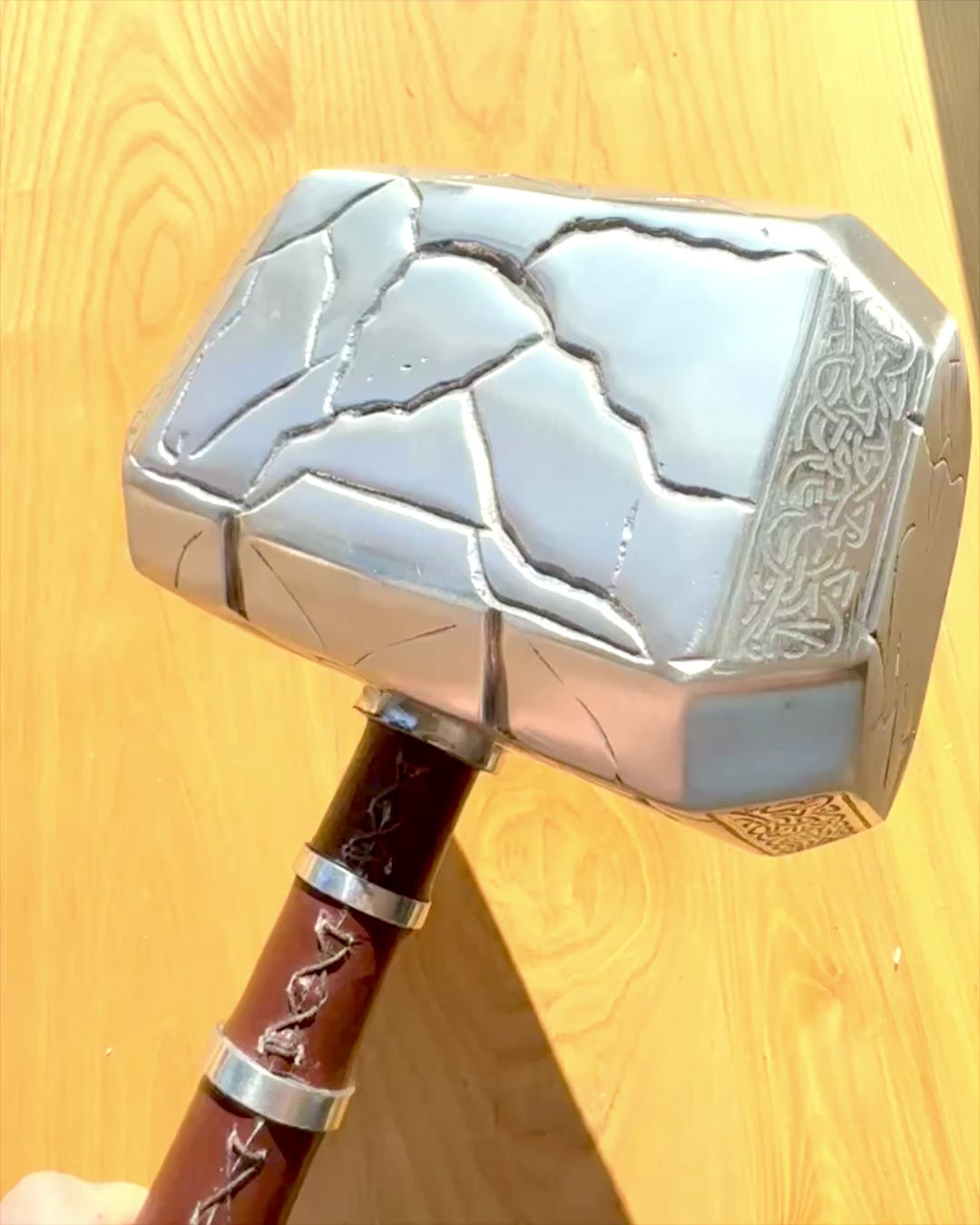 Thors Hammer "Chief" - Handgefertigter Handwerkshammer, Personalisierung mit Gravur als Geschenk