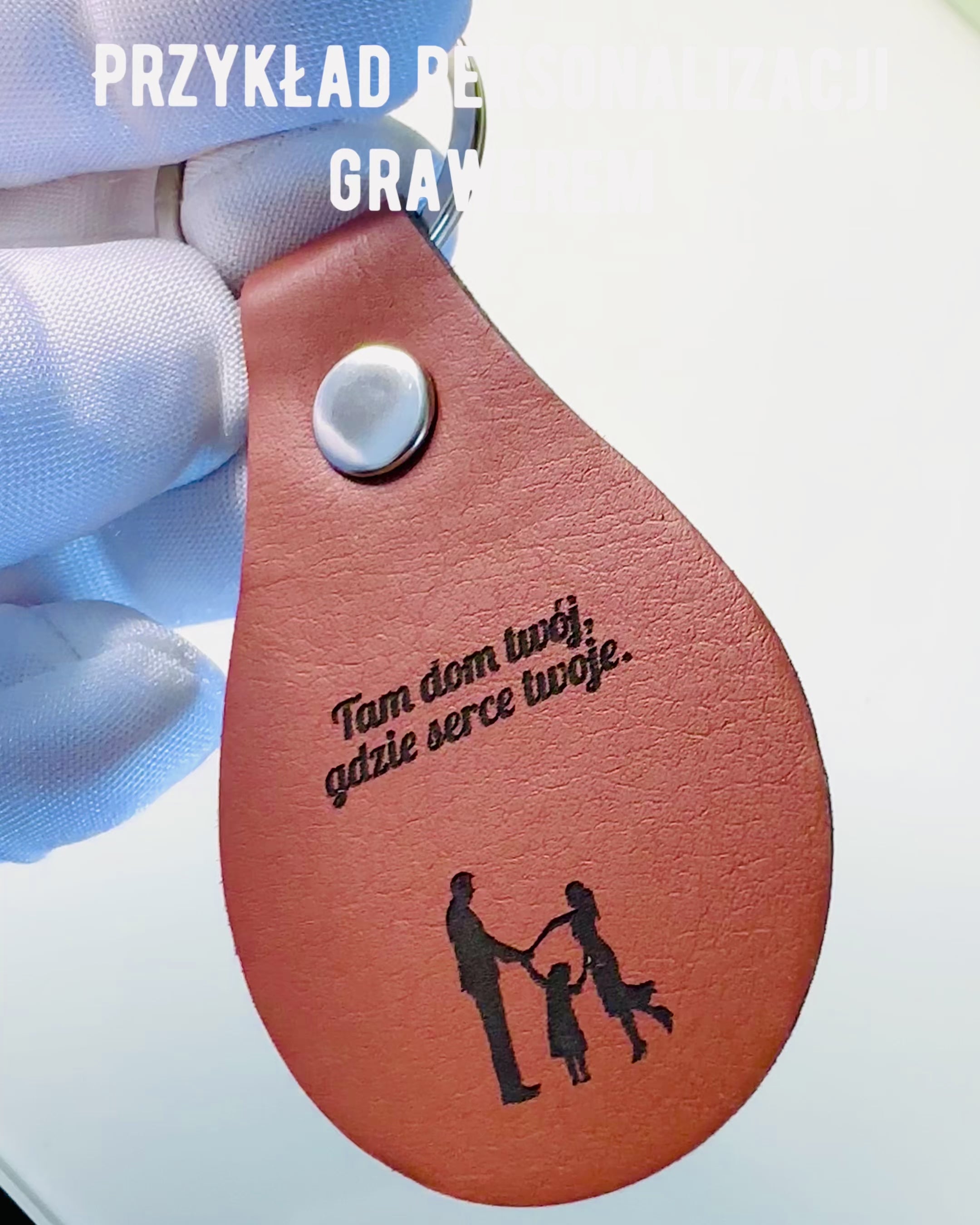 PU-Lederschlüsselanhänger mit Gravurpersonalisierung - In 5 Farben erhältlich