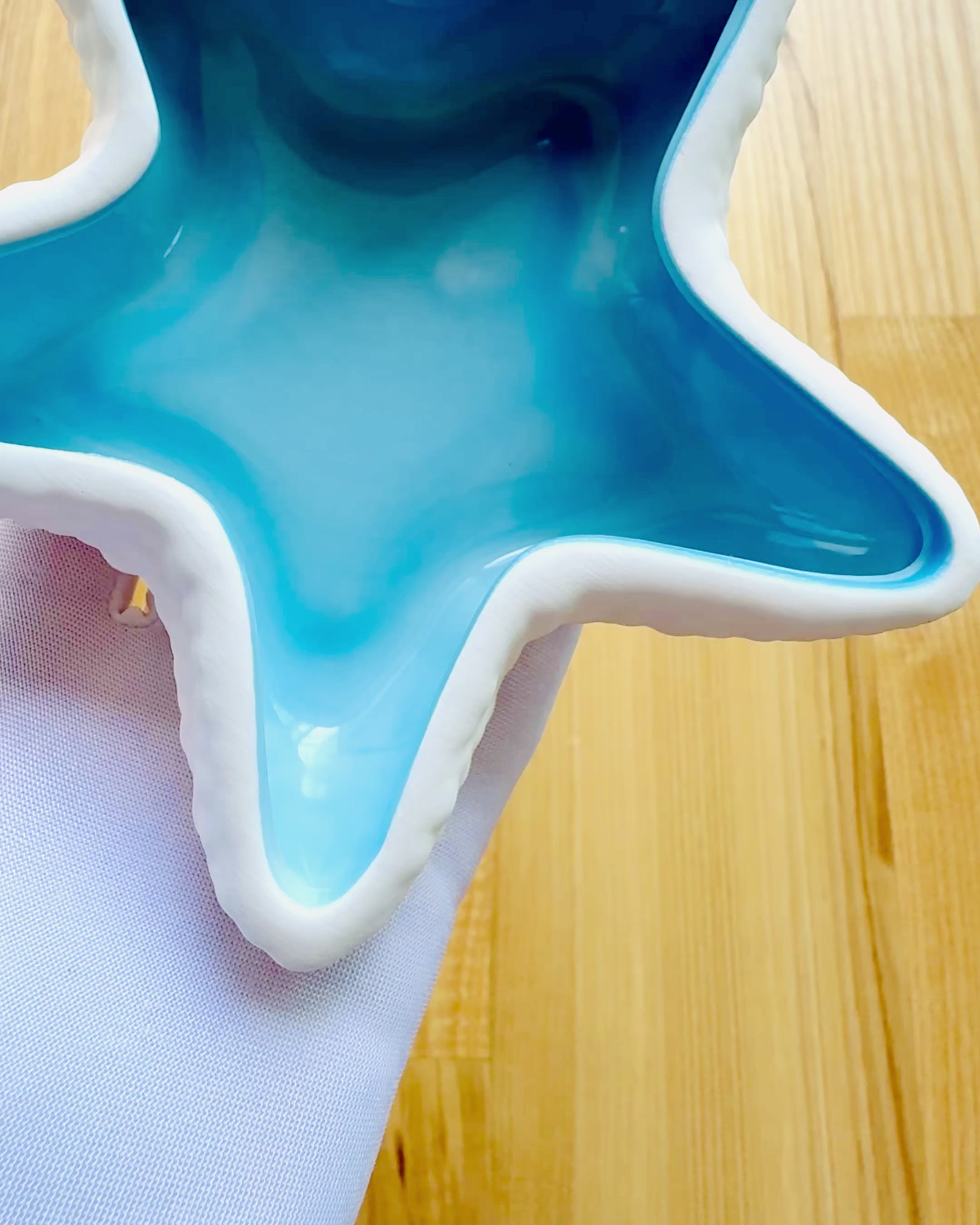 Keramikschale "Sternenglanz" - 14 cm Breite - als Geschenk, Personalisierung mit Gravur