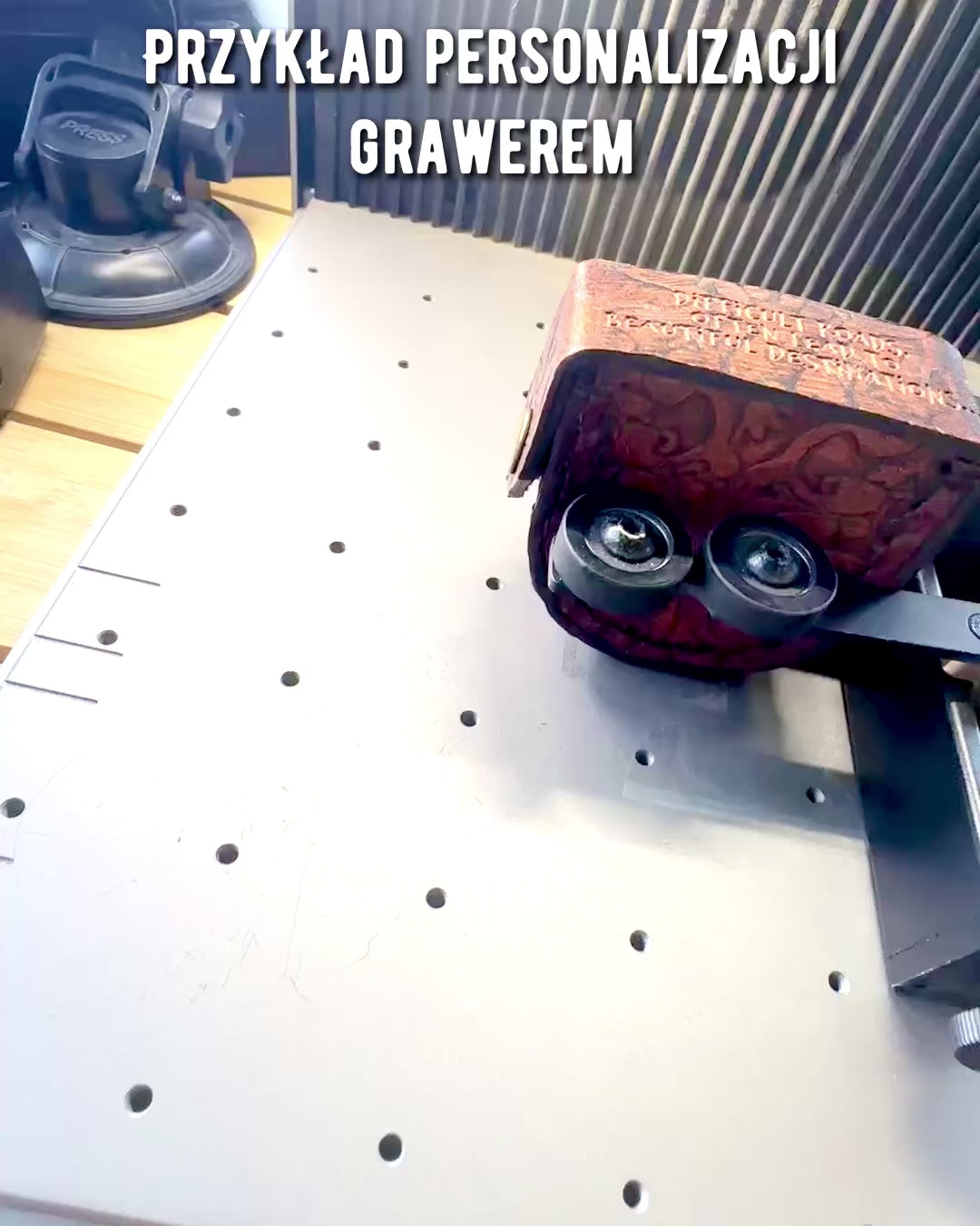 Elegantes Maharadscha-Etui für Taschenuhr oder Kompass - Personalisierung mit Gravur möglich