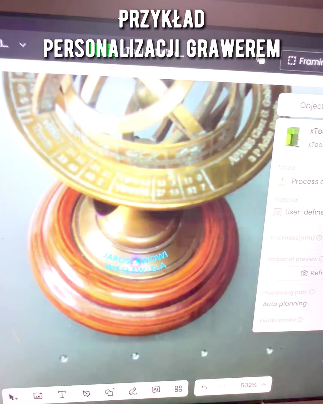 Messingarmillarsphäre „AstroGlobe“ 13 cm hoch, handgefertigt mit Gravuroption, Dekoration für das Büro