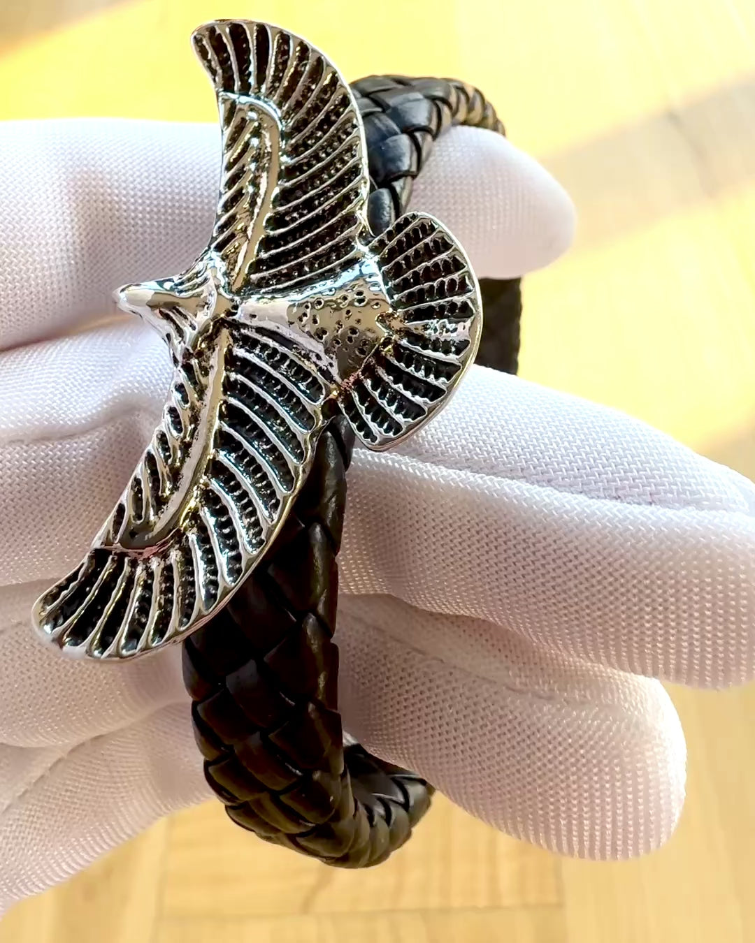 Herrenarmband „SkyRider“ – Lederstil mit Charakter - Personalisierung mit Gravur möglich