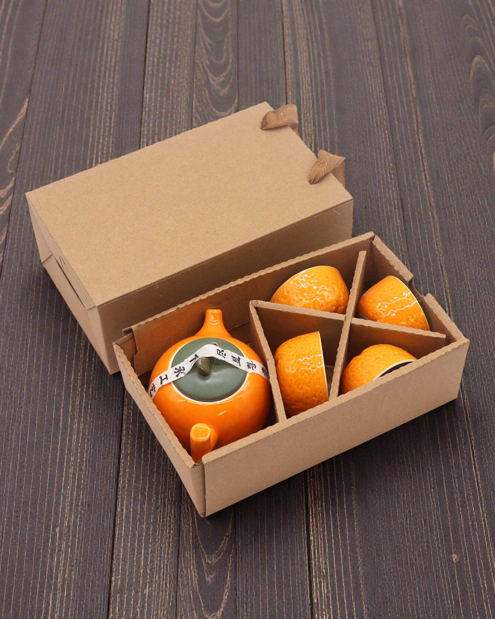 Saftige Orange – Teeset mit 4 Tassen