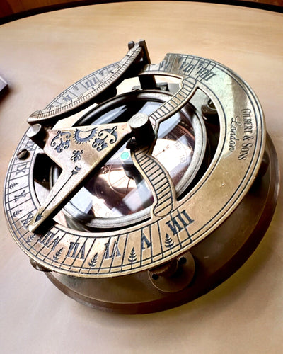 Kapitänekompass Explorer 2 – mit Möglichkeit zur personalisierten Gravur als Geschenk, zwei Farbvarianten zur Auswahl