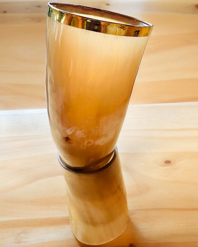 Hornbecher "Viking Valor" - Handgraviert, Premium Qualität - 4 Varianten zur Auswahl