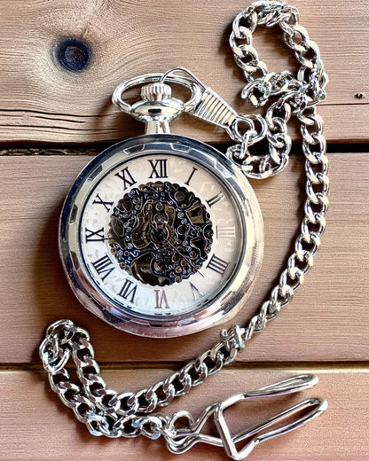 Silberne Exklusive Mechanische Taschenuhr im Retro-Stil, Wasserdicht - Eleganz für Jeden Anlass, mit Gravur