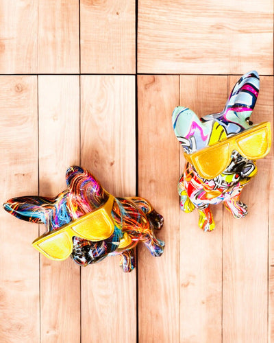 Bunter Bulldogge mit Brille - Einzigartige Innendekoration, dekorative Figur als Geschenk, Personalisierung mit Gravur