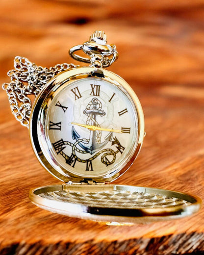 Taschenuhr "Goldener Anker" - Personalisierung als Geschenk mit Gravur