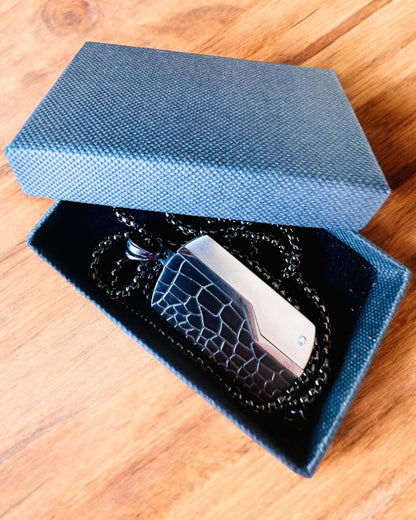 Halskette für Herren Elegante Kraft - Personalisierung mit Gravur als Geschenk