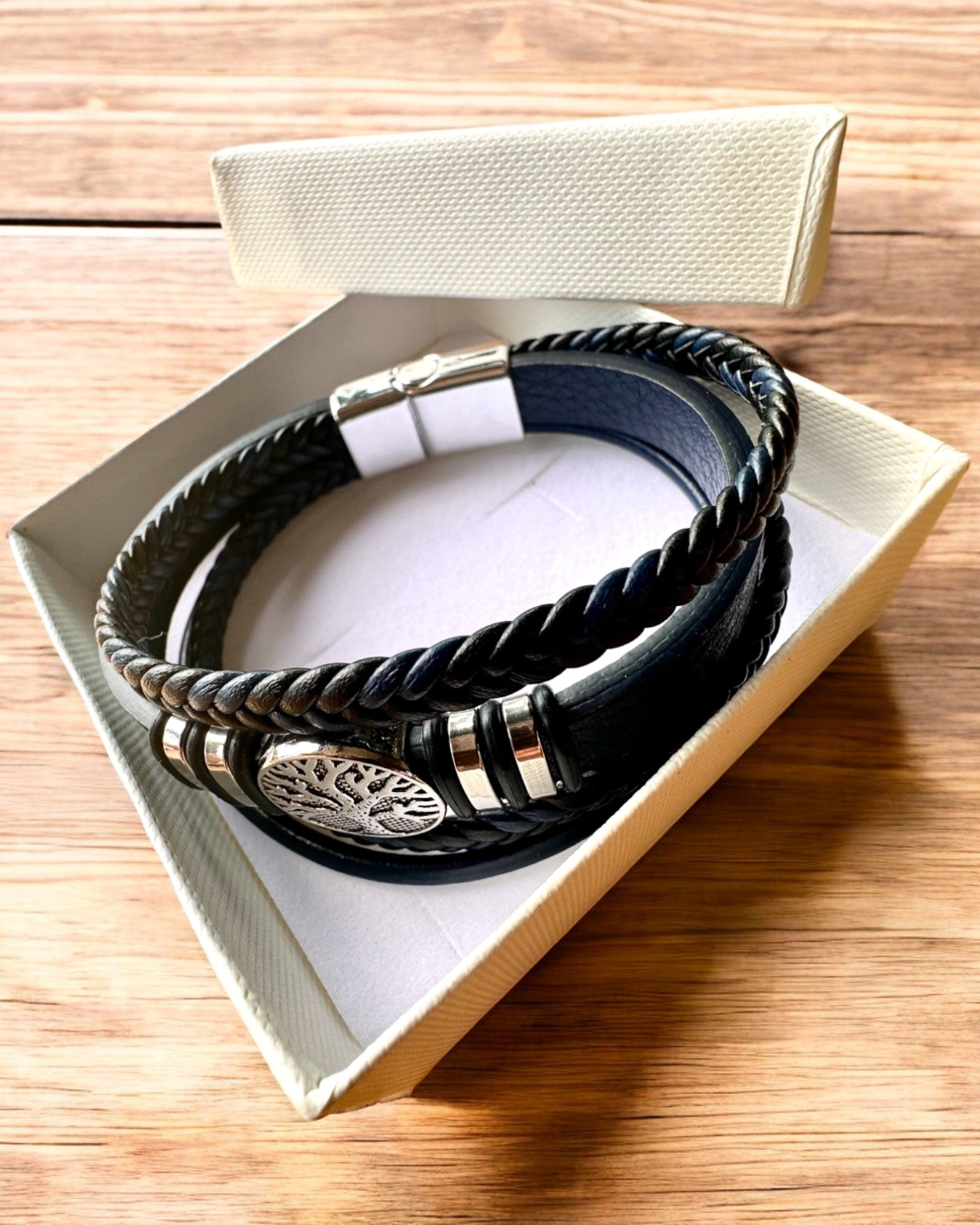 Armband "Baum des Lebens" mit Personalisierungsmöglichkeit als Geschenk, 3 Farbvarianten