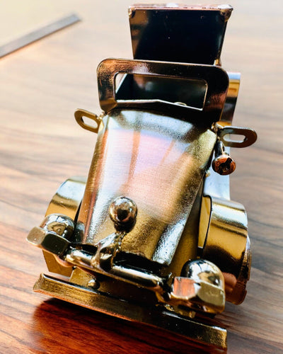 Retro Klassisches Auto, Auto, aus Eisen - Kollektion "Vintage Drive", Automodell, Personalisierung mit Gravur als Geschenk
