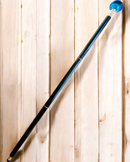 Spazierstock "Blauer Diamant" - Handgefertigt aus Holz, Gravur möglich