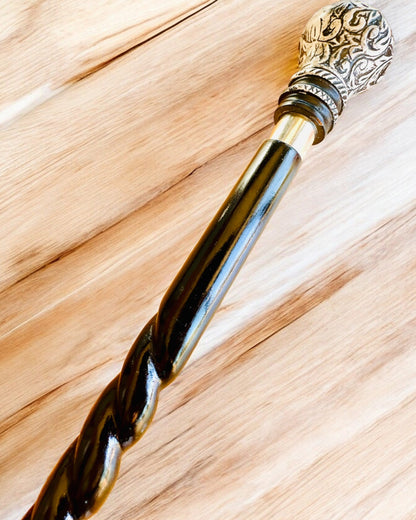 Spazierstock "Majestätsstock" aus Holz, handgefertigt, Gravur möglich, 2 Varianten zur Auswahl