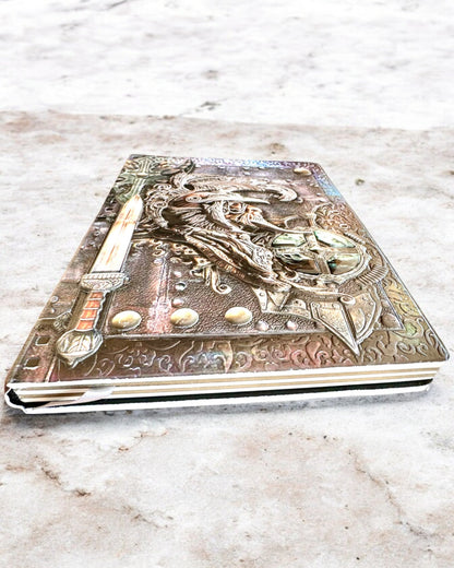 "Kronika Wojownika - Notizbuch mit Rittermotiv", Notizbuch mit der Möglichkeit zur Personalisierung durch Gravur als Geschenk