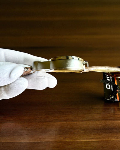 Survival-Uhr „Explorer 4in1“, Möglichkeit zur Personalisierung mit Gravur als Geschenk