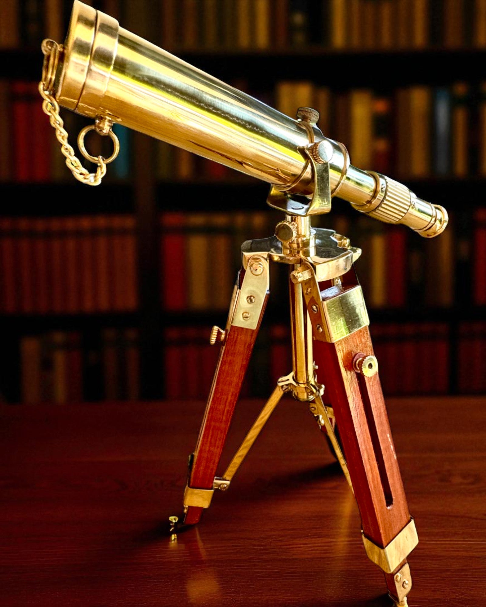 Himmelsfernrohr auf Holzständer 41 cm, Möglichkeit der Personalisierung mit Gravur als Geschenk