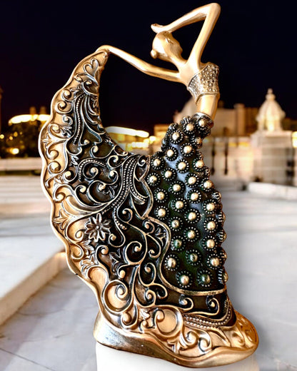 Elegante Skulptur „Tänzerin des Goldenen Glanzes“, 29 cm hoch, mit Gravurmöglichkeit als Geschenk