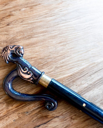 Spazierstock Drachenwächter – Möglichkeit der Personalisierung mit Gravur als Geschenk