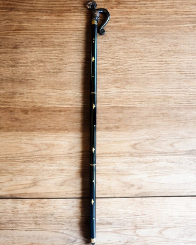 Spazierstock Drachenwächter – Möglichkeit der Personalisierung mit Gravur als Geschenk