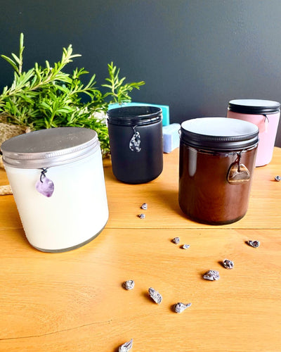 Intentionale Kerze Tigerkraft – Selbstbewusstsein und Wohlstand, 250 ml, Möglichkeit zur Personalisierung des Deckels als Geschenk