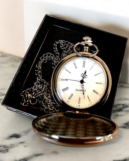 Elegante Taschenuhr "Czasownik" mit Gravuroption als Geschenk