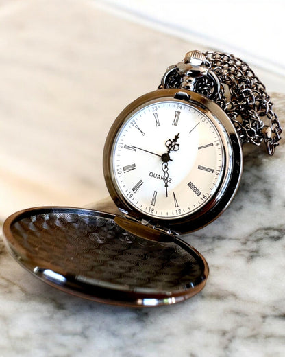 Elegante Taschenuhr "Czasownik" mit Gravuroption als Geschenk