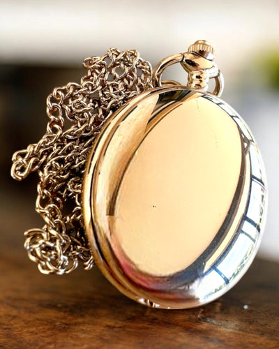Elegante Taschenuhr "Zeitlose Klassik", silberfarben, mit Gravur personalisierbar als Geschenk