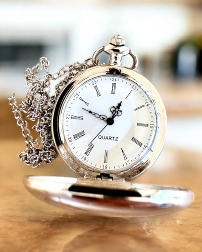Elegante Taschenuhr "Zeitlose Klassik", silberfarben, mit Gravur personalisierbar als Geschenk