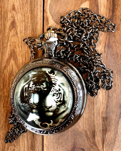 Taschenuhr "Tygriseleganz" aus Edelstahl mit Gravuroption als Geschenk