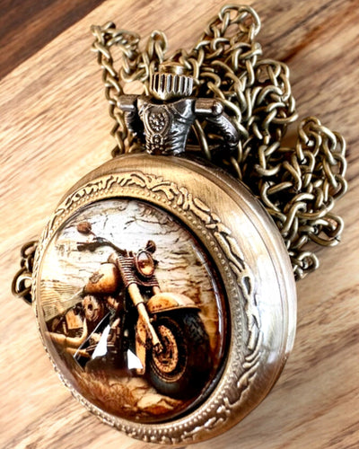 Retro Taschenuhr "Motorradstil", personalisierbar mit Gravur als Geschenk