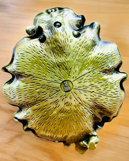 Eleganter Metallhalter für Räucherstäbchen Lotusblatt - 4 Varianten zur Auswahl, Möglichkeit der Personalisierung mit Gravur als Geschenk