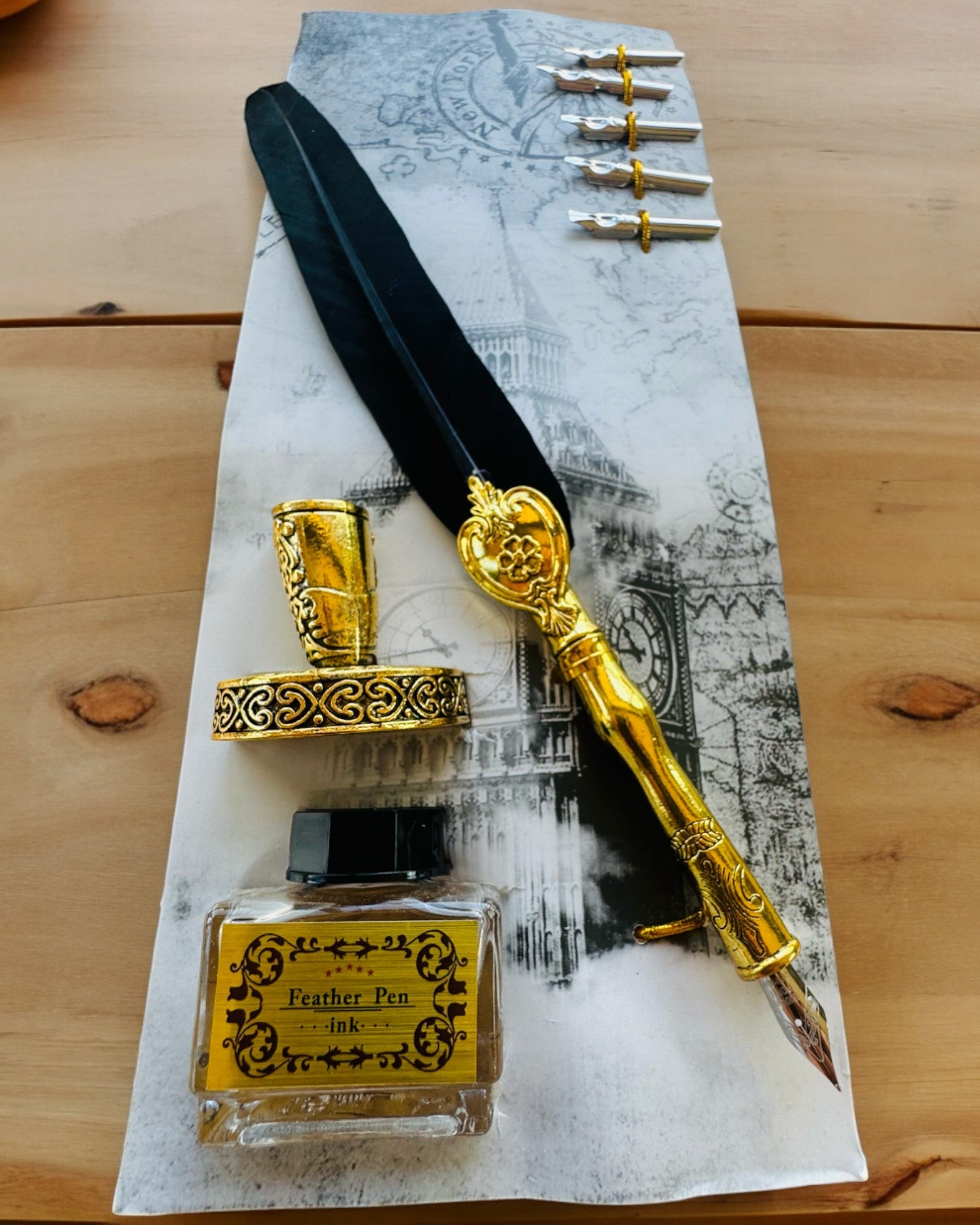 Elegante Gänsefeder mit Zubehörset - Royal Quill, personalisierbar mit Gravur